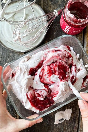 Balíček Malinový vanilkový dort