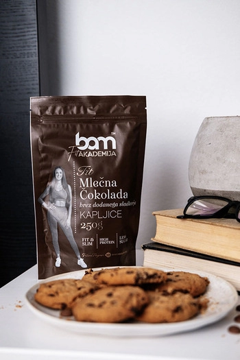 Mléčná čokoláda bez přidaného cukru - kapky, 250 g