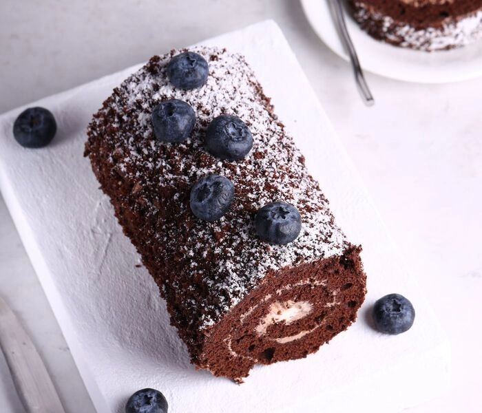 cokoládová roláda se zakysanou smetanou